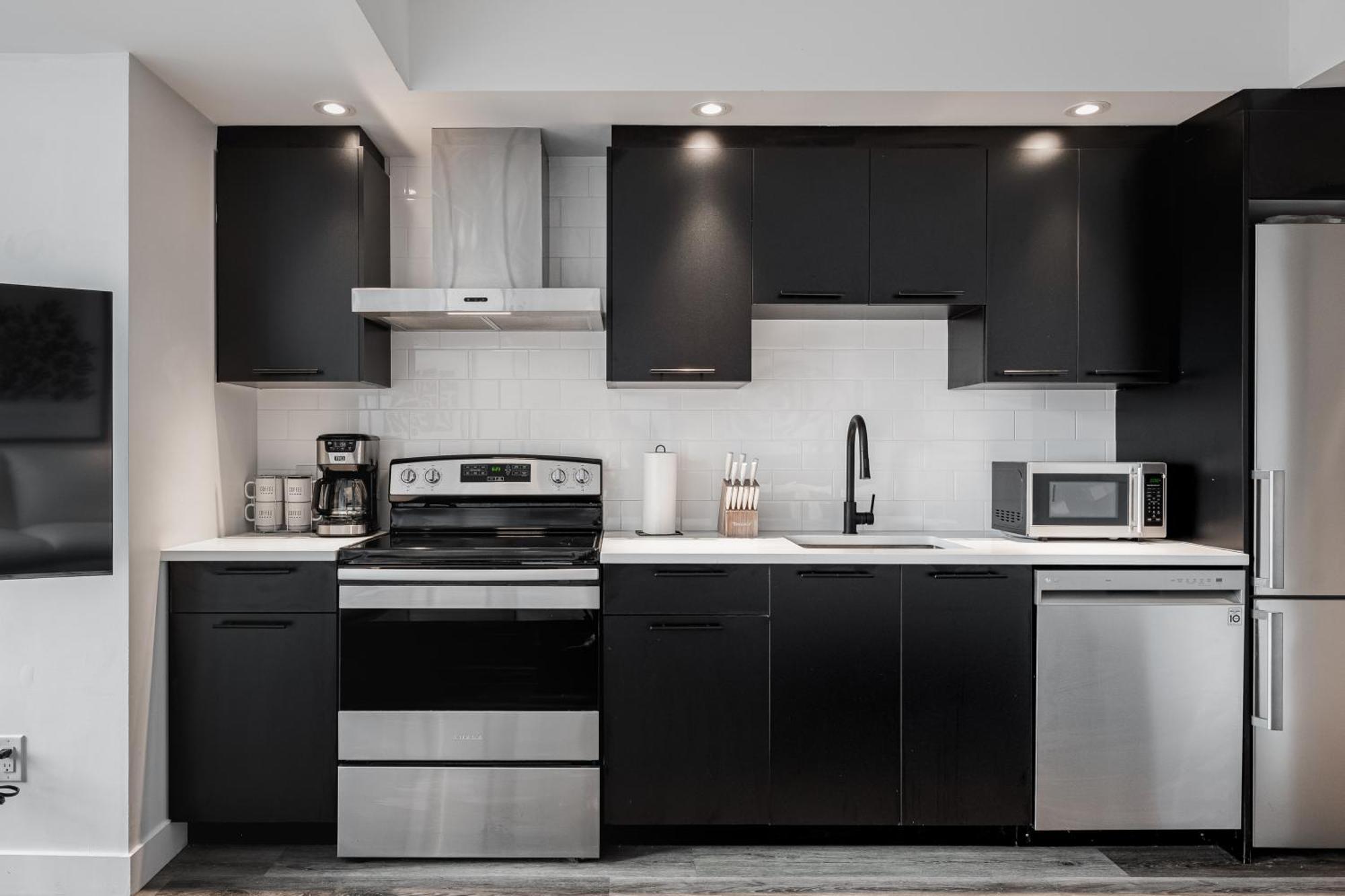 Westview Luxury Suites Ottawa Eksteriør bilde