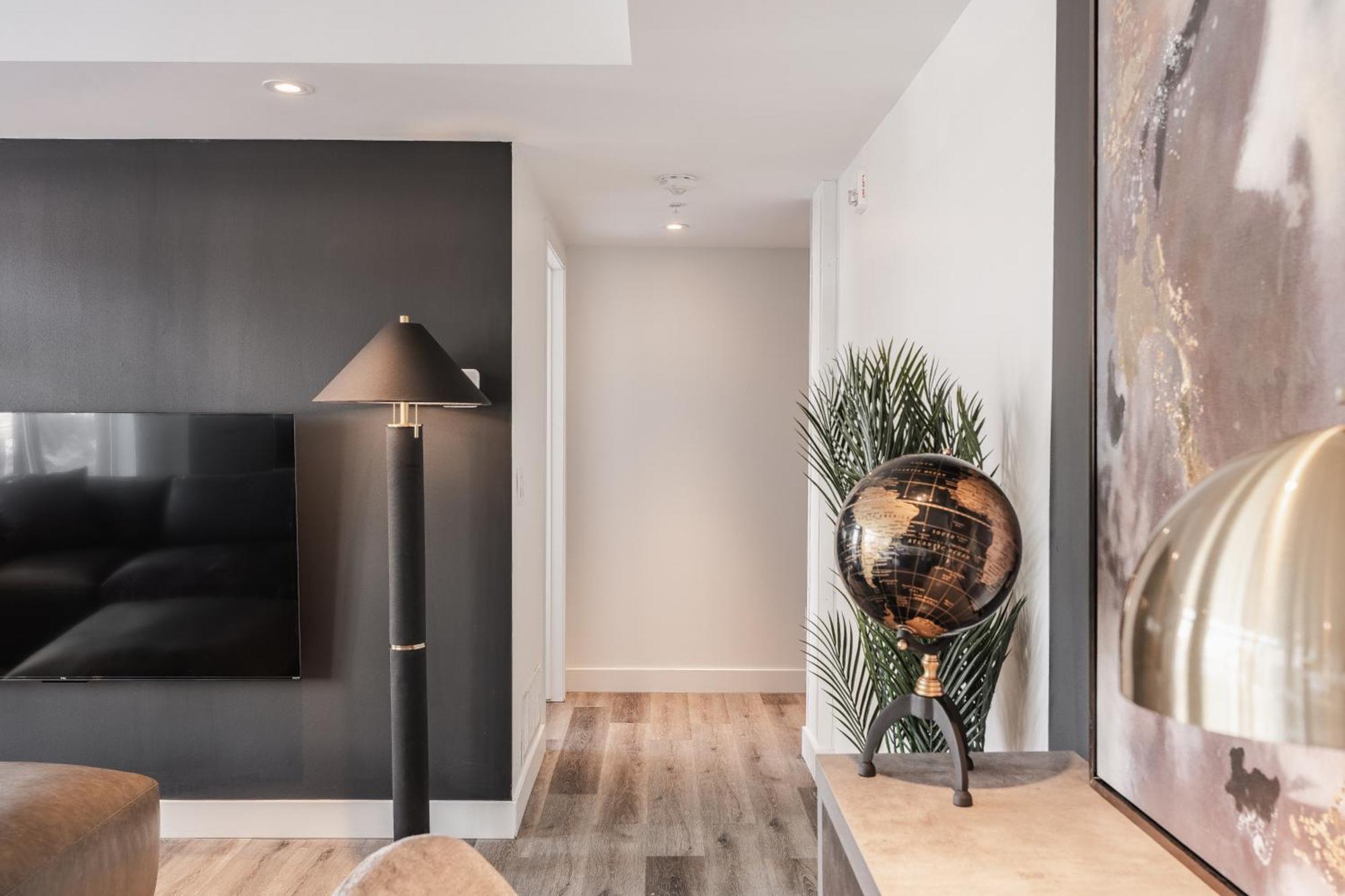 Westview Luxury Suites Ottawa Eksteriør bilde